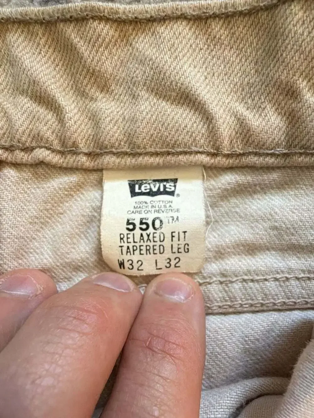 Vintage Levi's 550 Relaxed Fit Tapered Leg Khaki Tan Jeans W32 L32 Made in USA